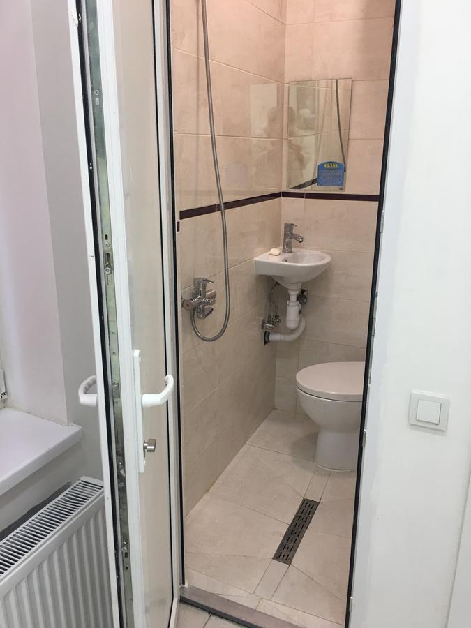Hostel Vokzal Киев Экстерьер фото