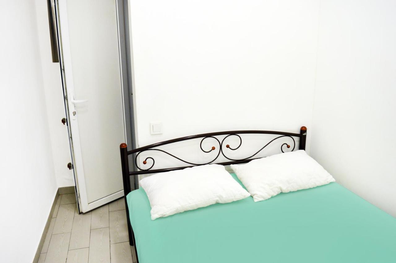 Hostel Vokzal Киев Экстерьер фото